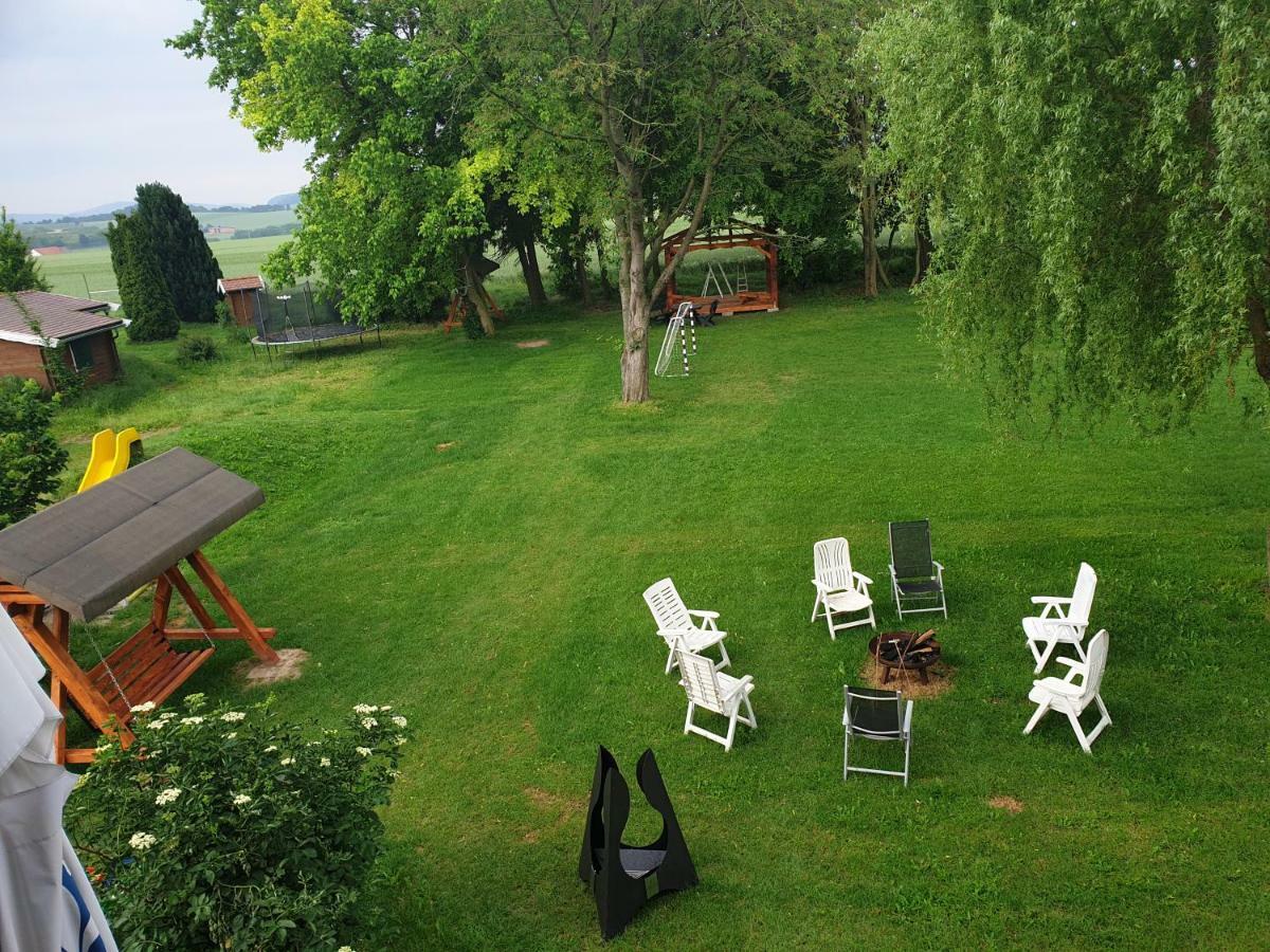 Landhaus Zum Mushof Hotel Wethen Exterior foto